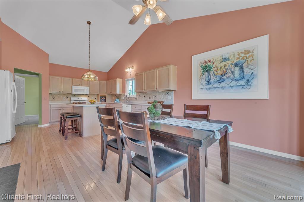 47755 VISTAS CIRCLE Drive N, Canton, MI 48188 — Photo 15
