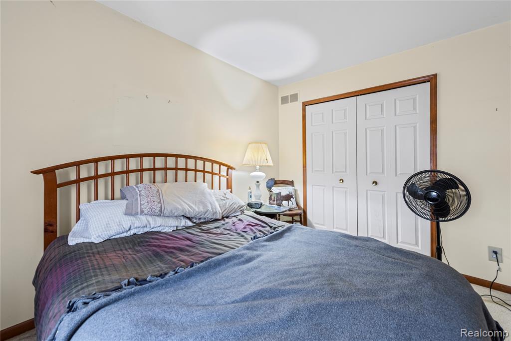 4660 Royal Cove Drive, 5, Utica, MI 48316 — Photo 23