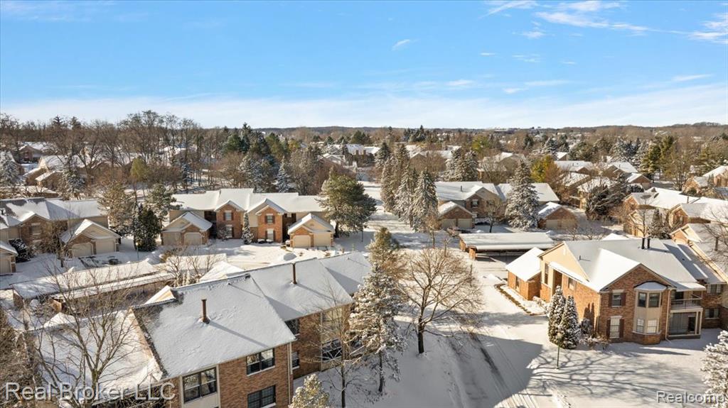 36952 Ridgedale Court, Farmington, MI 48331 — Photo 42