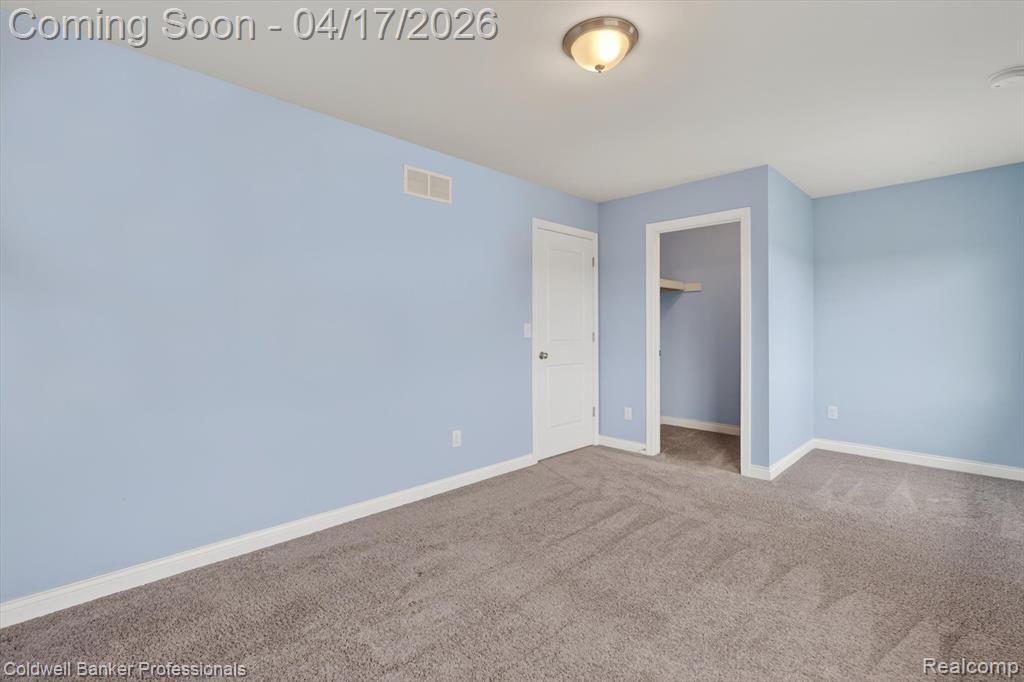 8314 Peninsula Circle, Grand Blanc, MI 48439 — Photo 40