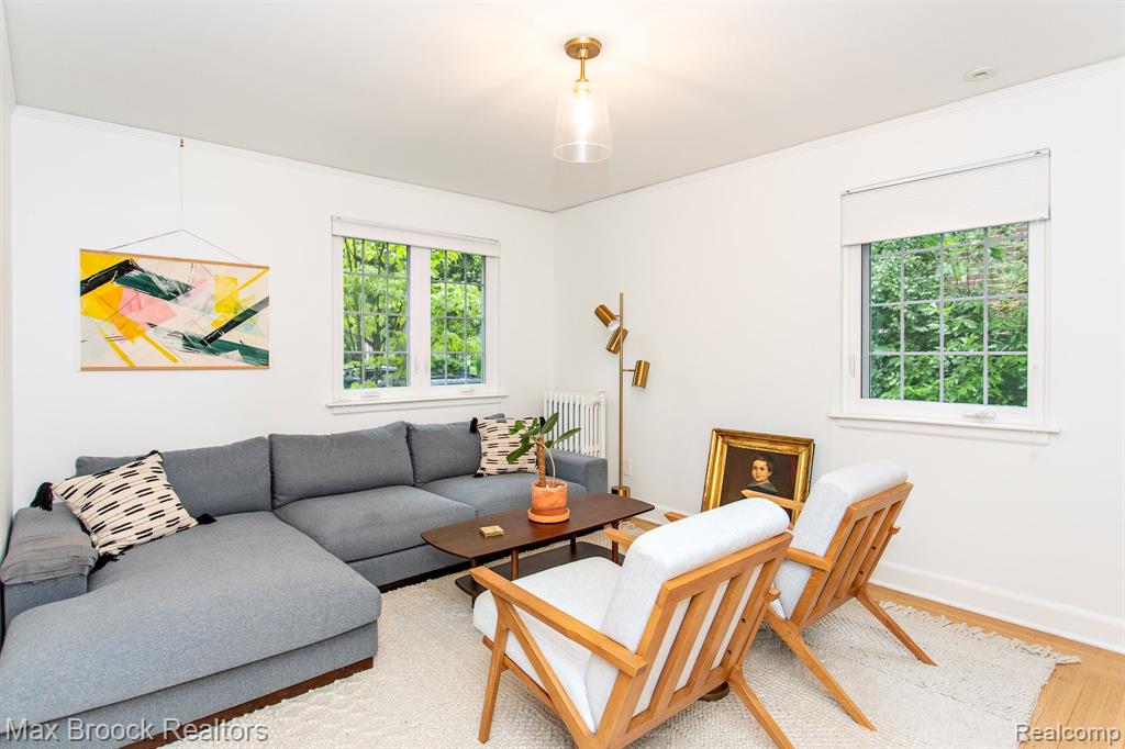 26008 Pembroke Road, Huntington Woods, MI — Photo 8