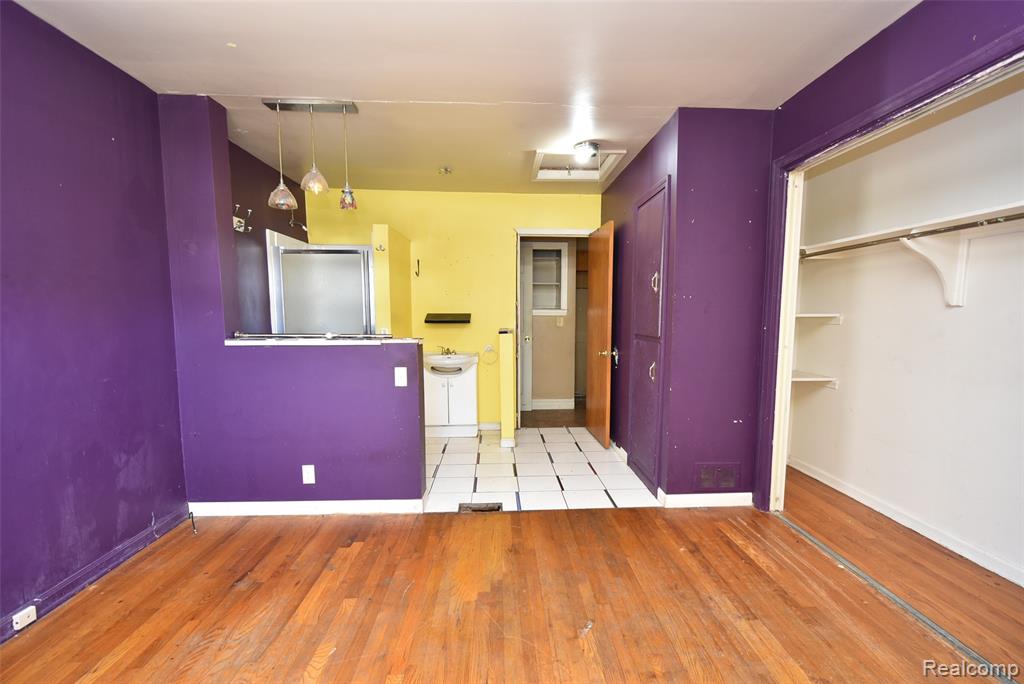 4602 Camden Avenue, Flint, MI 48507 — Photo 24