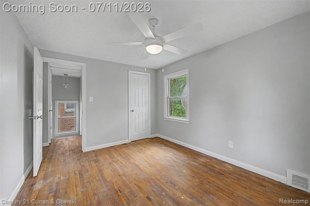 9263 Rosemont St Avenue, Detroit, MI 48228 — Photo 16