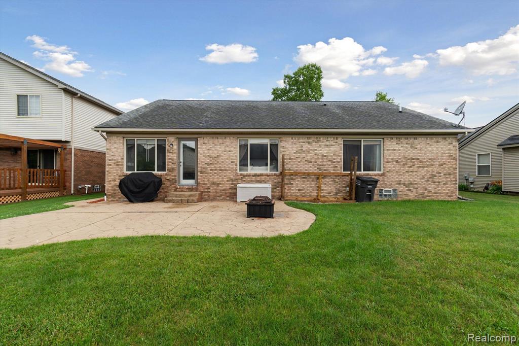 12226 HANNAH Lane, Carleton, MI 48117 — Photo 44