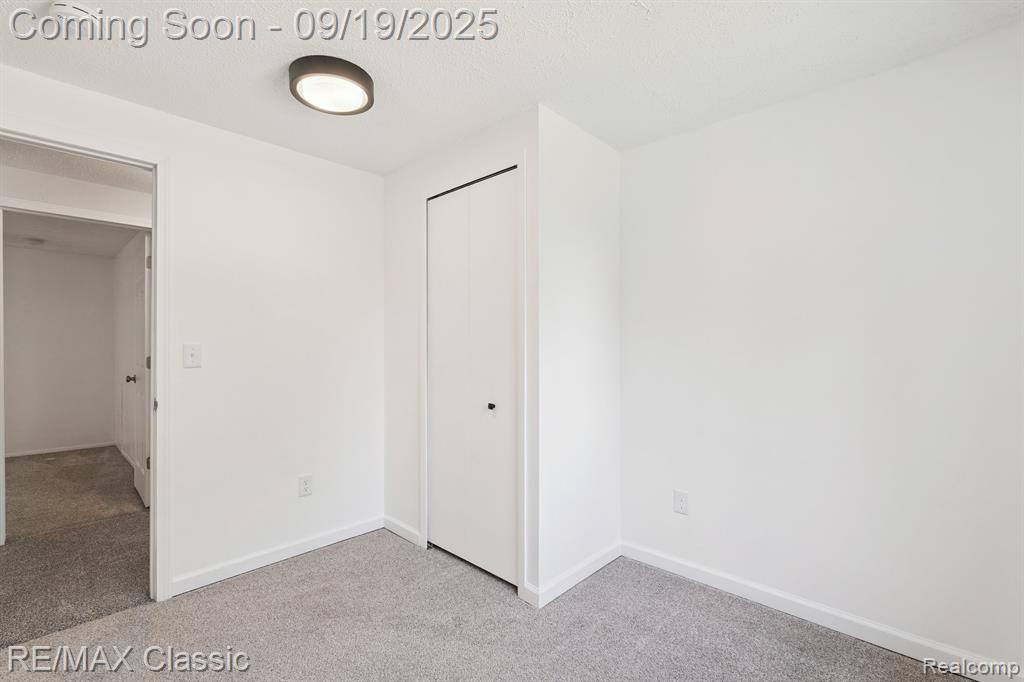4335 Leroy Court, White Lake, MI 48383 — Photo 18