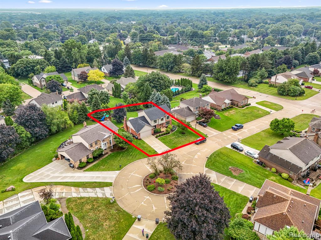 41725 Pon Meadow Court, Northville, MI 48168 — Photo 6