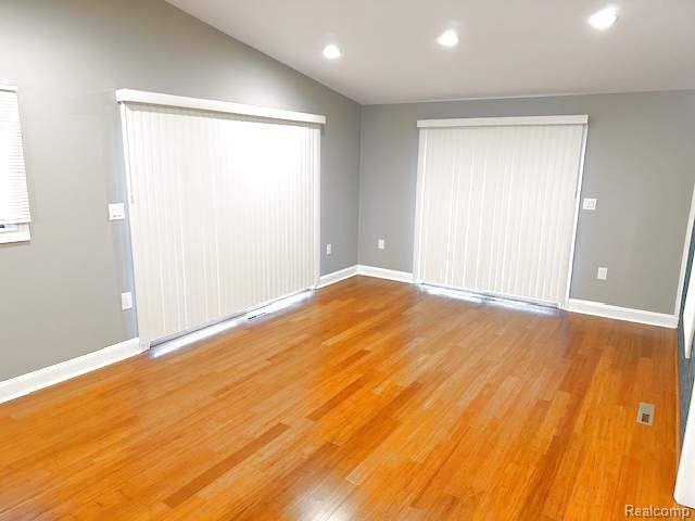 908 MORAN Avenue, Lincoln Park, MI 48146 — Photo 30
