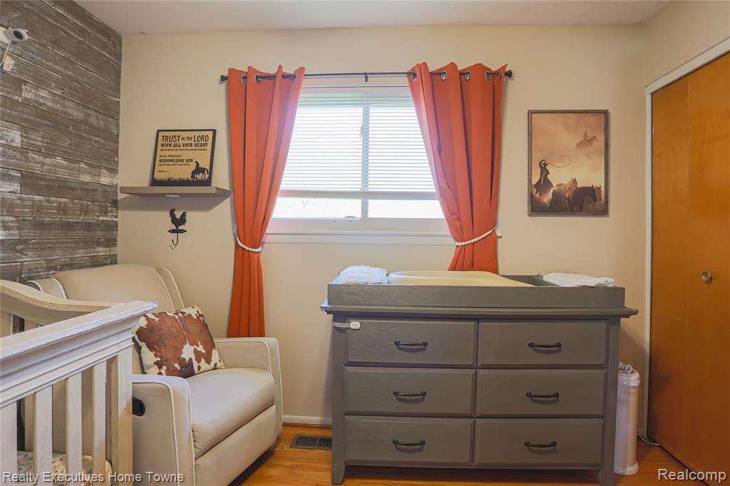 29847 Palomino Drive, Warren, MI 48093 — Photo 27