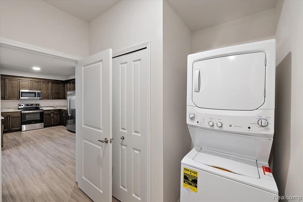 8280 Heywood Circle, 2, Sterling Heights, MI 48312 — Photo 30
