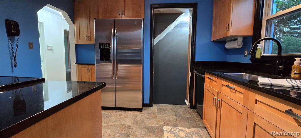 4164 Seminole Drive, Royal Oak, MI 48073 — Photo 11