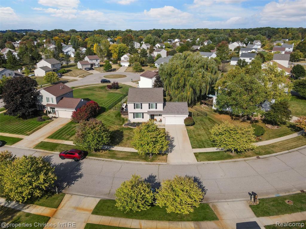 8951 Posey Drive, Whitmore Lake, MI 48189 — Photo 33
