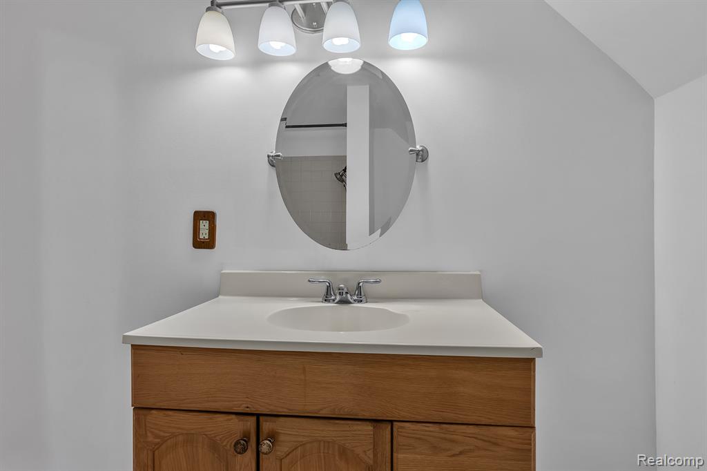 8425 Duffield Road, Flushing, MI 48433 — Photo 37