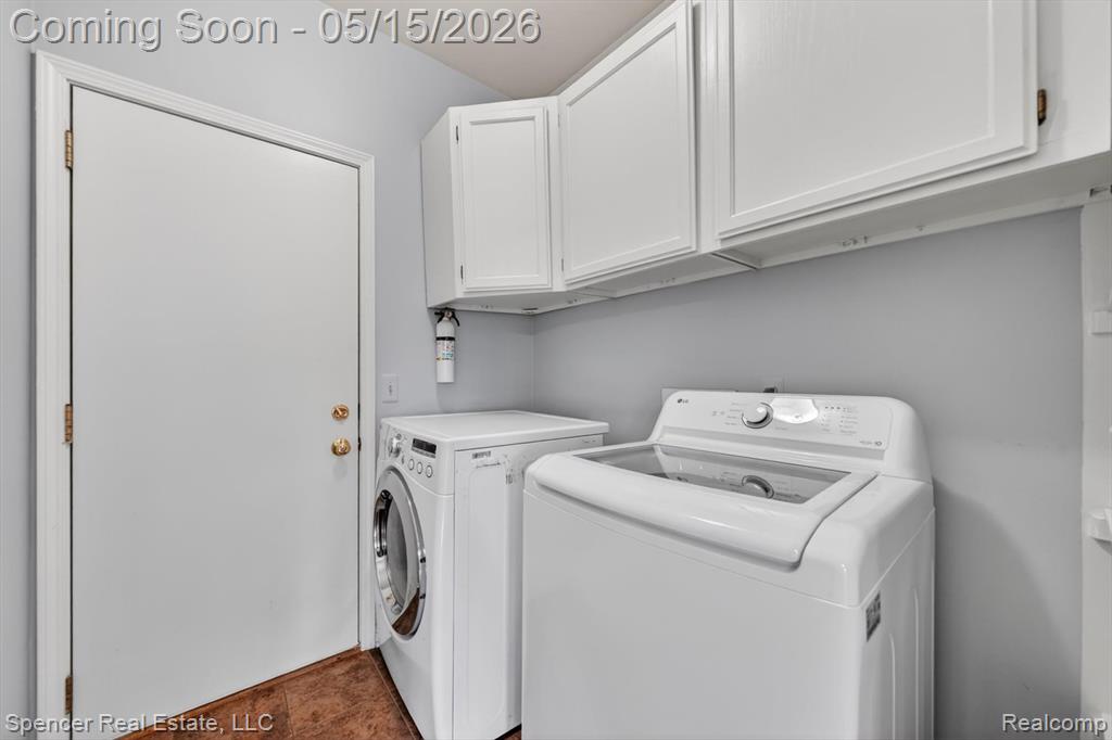 3141 Bridlewood Drive, Rochester, MI 48306 — Photo 35