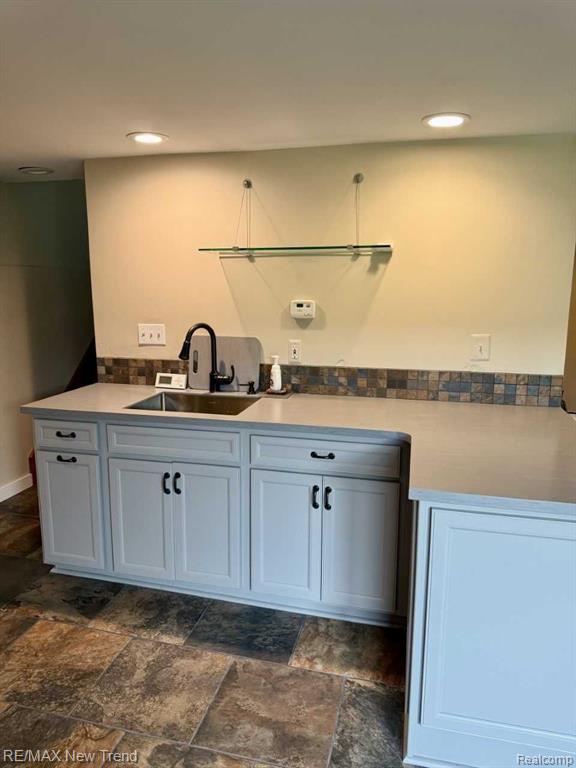 5939 DARB LAKE Drive, West Bloomfield, MI 48324 — Photo 17