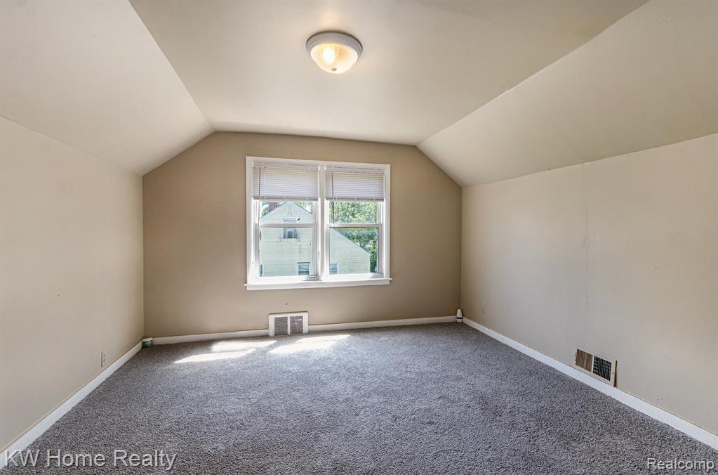 8051 Ashton Avenue, Detroit, MI 48228 — Photo 10