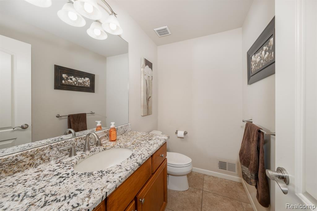 55545 WHITNEY, Shelby Twp, MI 48315 — Photo 8