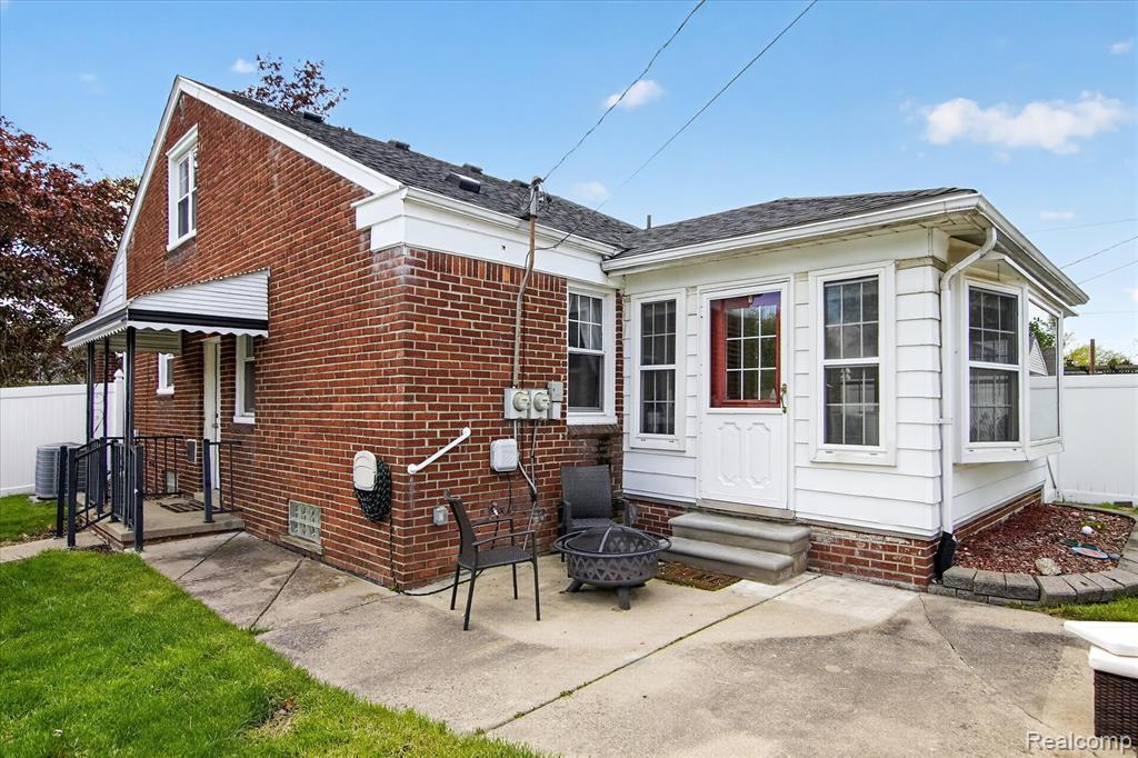 13212 Phelps Street, Southgate, MI 48195 — Photo 38