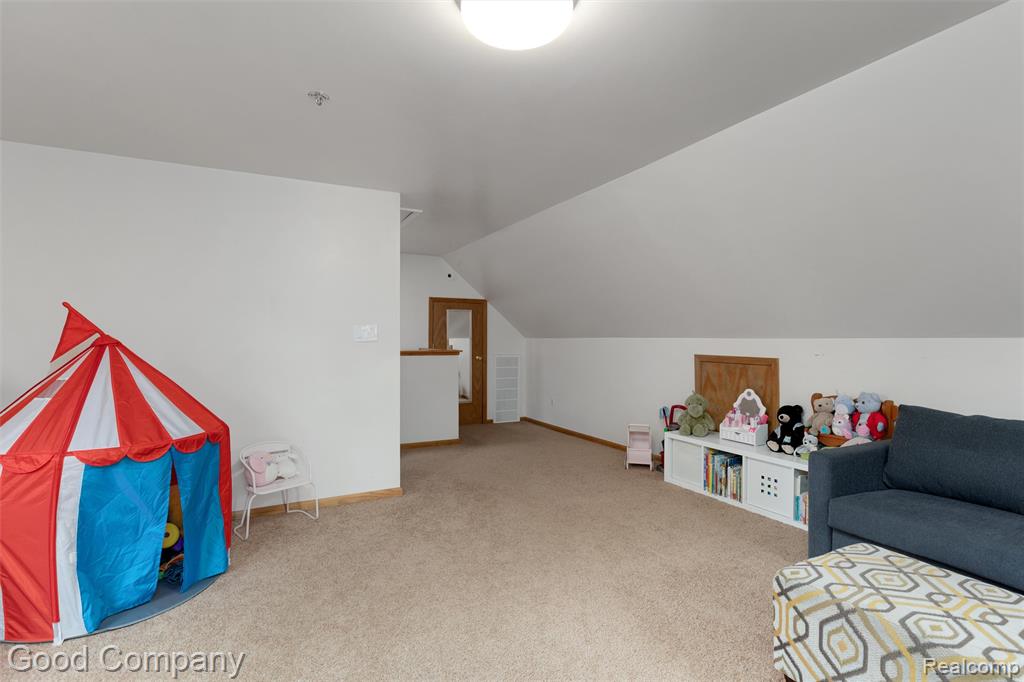 641 W WOODLAND Street, Ferndale, MI 48220 — Photo 41