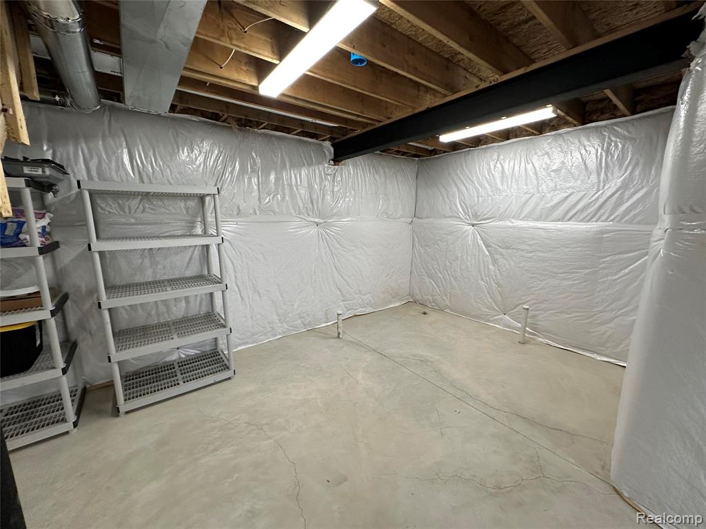 5121 Orchard Crest Drive, Troy, MI 48085 — Photo 67
