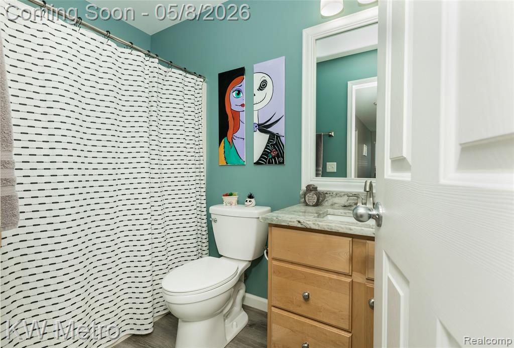 4202 Seeden Street, Waterford, MI 48329 — Photo 23