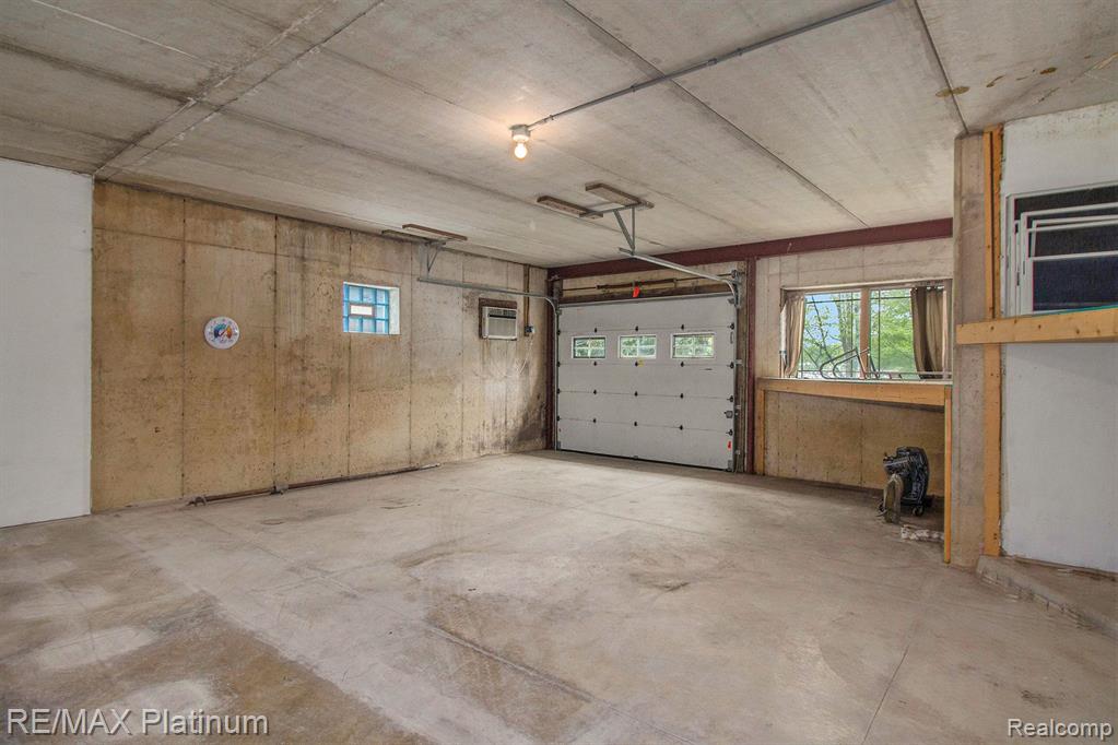 6512 BUCKSHORE Drive, Whitmore Lake, MI 48189 — Photo 34