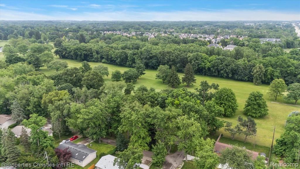7871 Sunset Street, West Bloomfield, MI 48323 — Photo 26