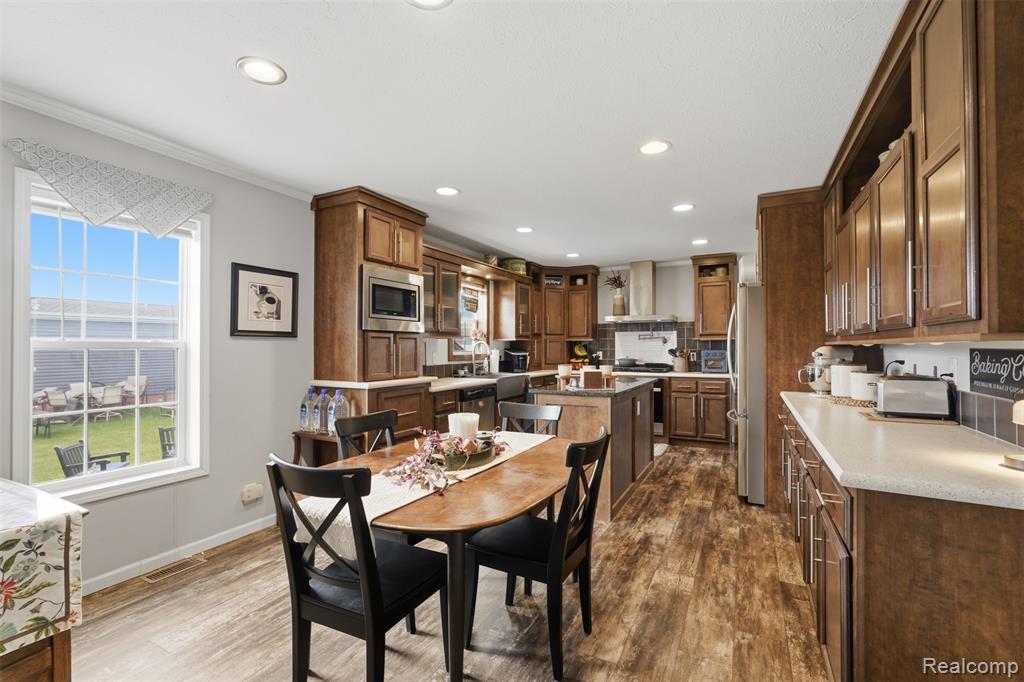 11197 Dogwood Court, South Lyon, MI 48178 — Photo 9