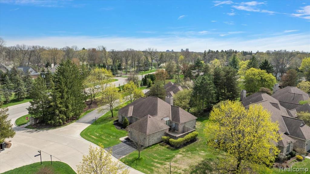 22025 Orchard Way, Beverly Hills, MI 48025 — Photo 53