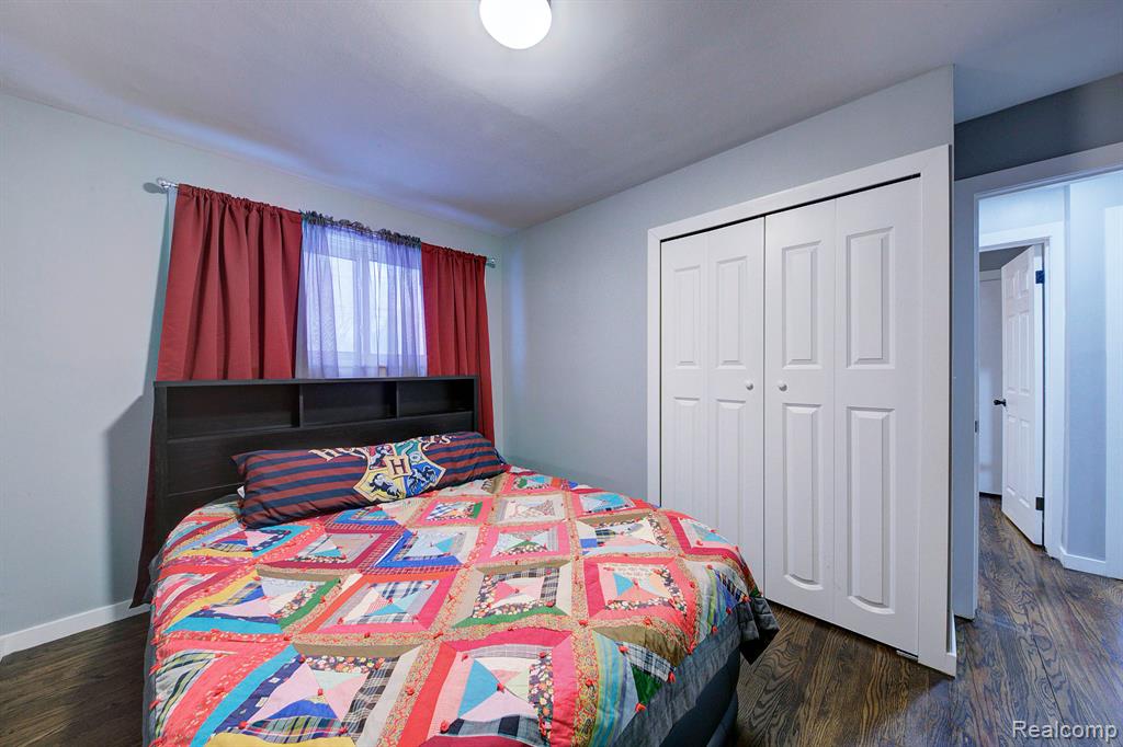 5239 GERALD Street, Warren, MI 48092 — Photo 16