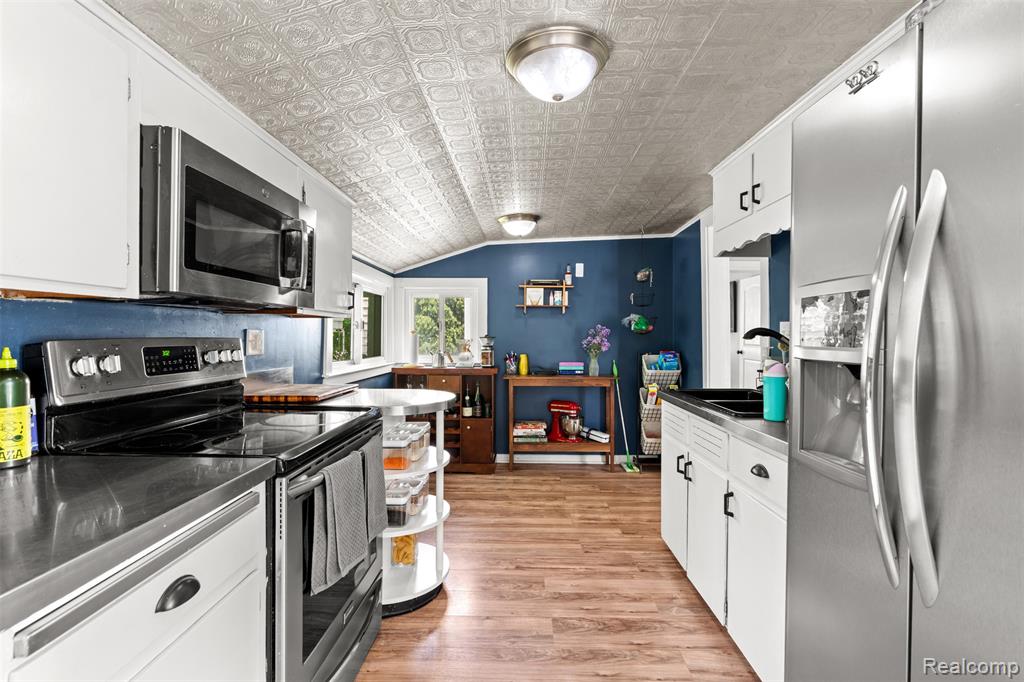 638 E Michigan Avenue, Grass Lake, MI 49240 — Photo 14