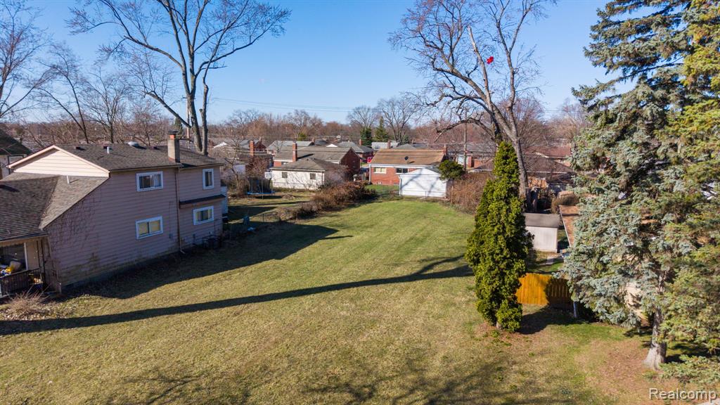 8505 Fenton Street, Dearborn Heights, MI 48127 — Photo 3