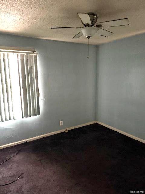 22482 W MCNICHOLS Road, Detroit, MI 48219 — Photo 6