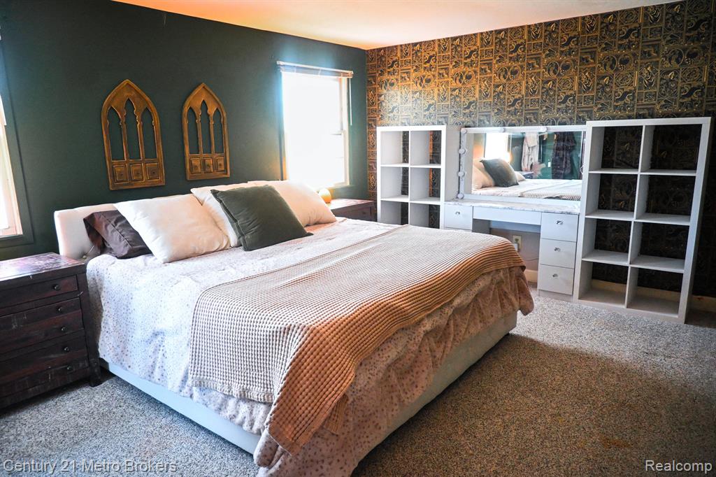 433 Dutch Mill Drive, Flushing, MI 48433 — Photo 19