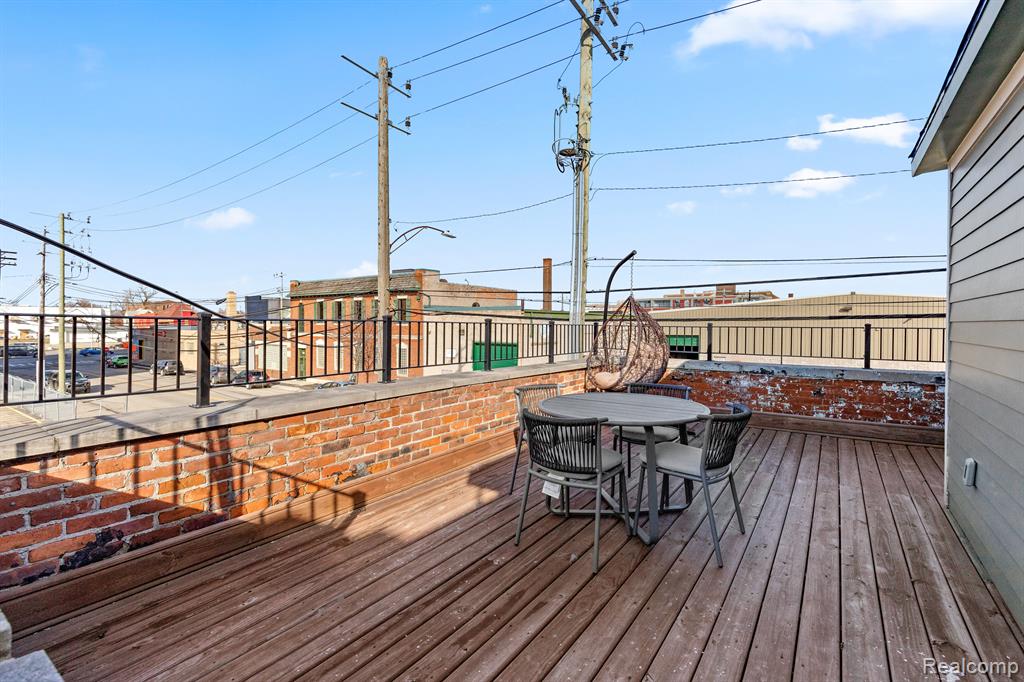 459 E MILWAUKEE Street, Detroit, MI 48202 — Photo 22