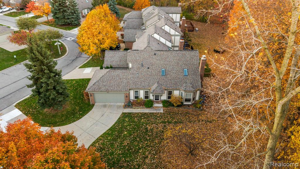 41784 WHITE TAIL Lane, Canton, MI 48188 — Photo 44