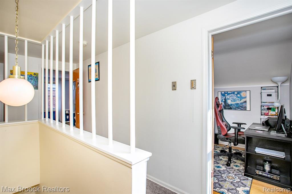26725 Humber Street, Huntington Woods, MI — Photo 28