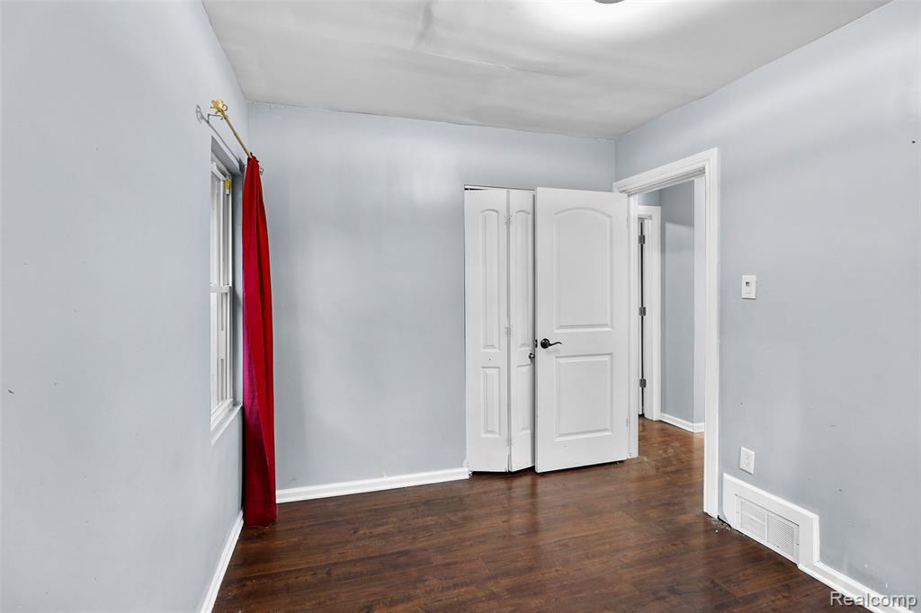 5299 Drexel Street, Detroit, MI 48213 — Photo 17