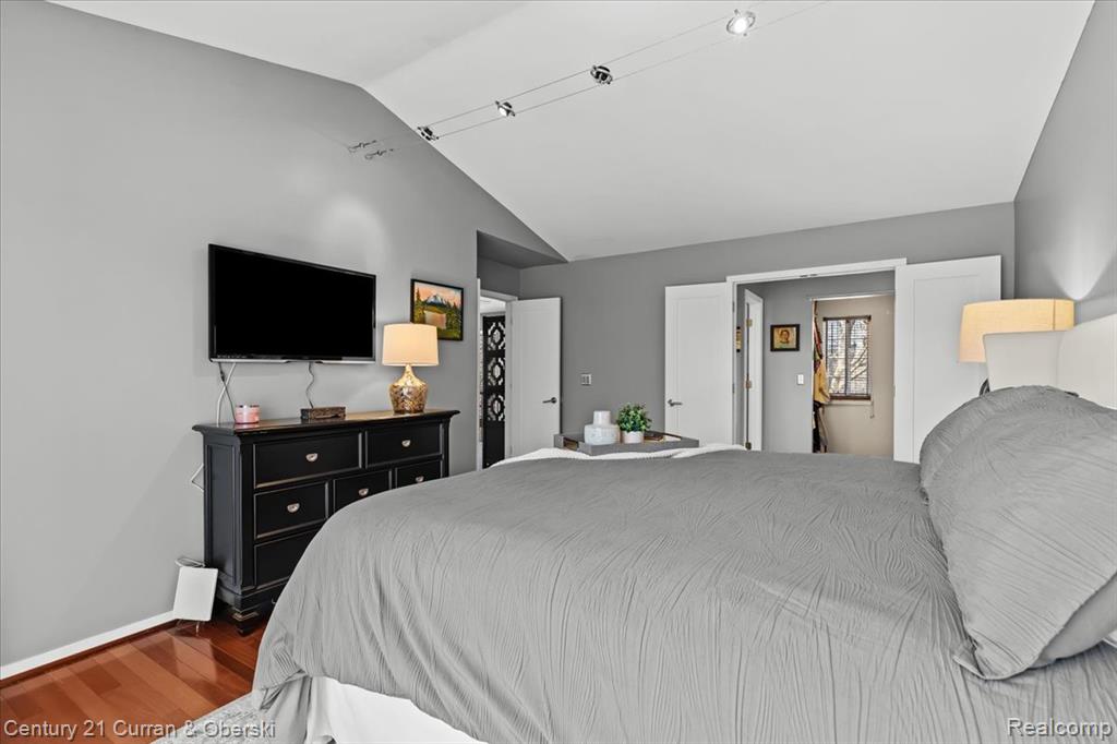 619 Winwood Circle, Walled Lake, MI 48390 — Photo 22