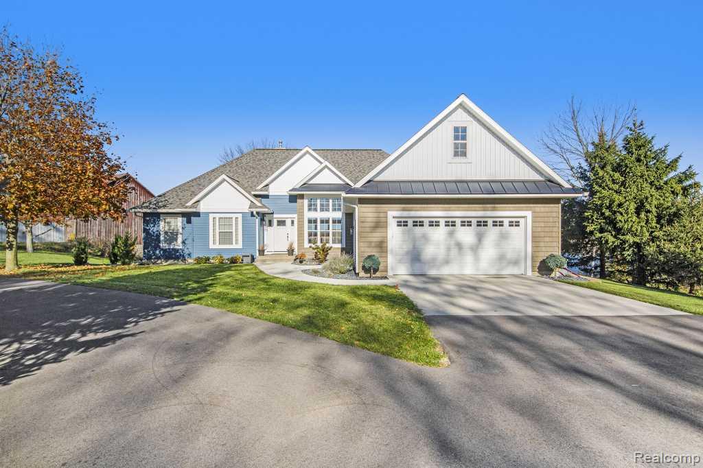 5909 E 92nd Street, Newaygo, MI 49337