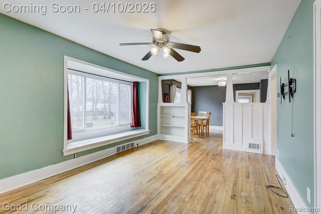 502 E LEWISTON Avenue, Ferndale, MI 48220 — Photo 7