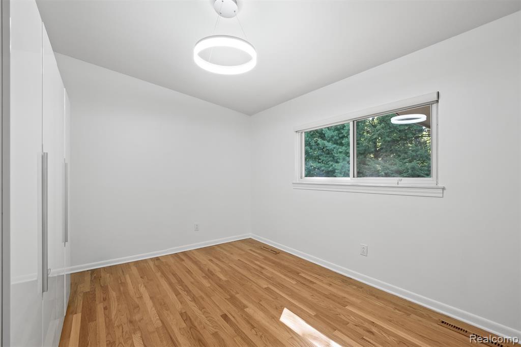921 Arden Lane, Birmingham, MI 48009 — Photo 35