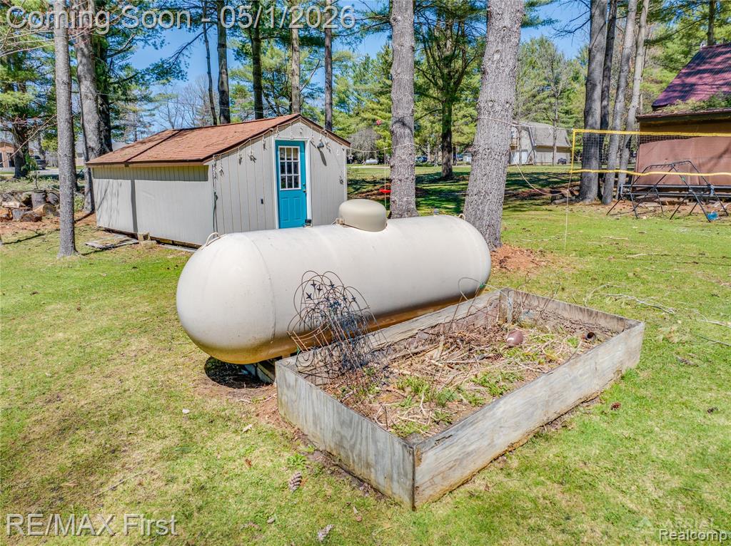 2063 Victoria Court, Lupton, MI 48635 — Photo 14