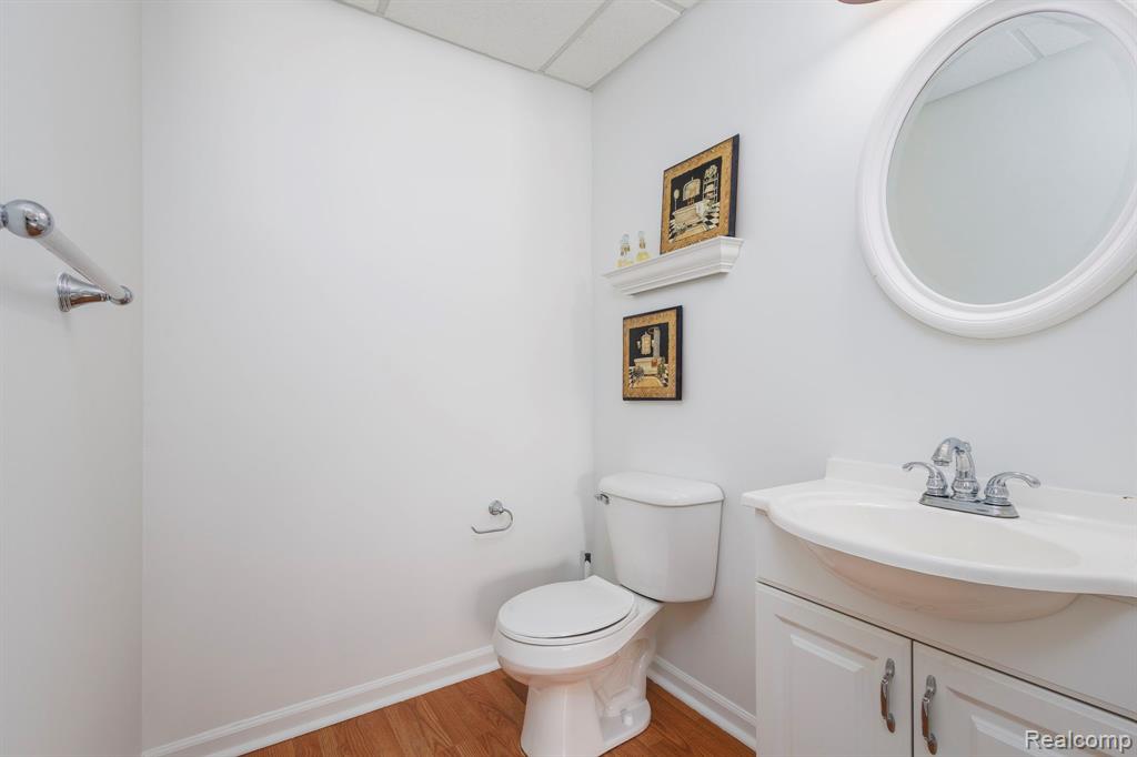 5964 Augusta Lane, Grand Blanc, MI 48439 — Photo 25