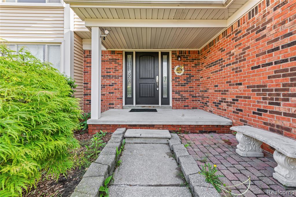 4959 Kingswood Drive, Warren, MI 48092 — Photo 4