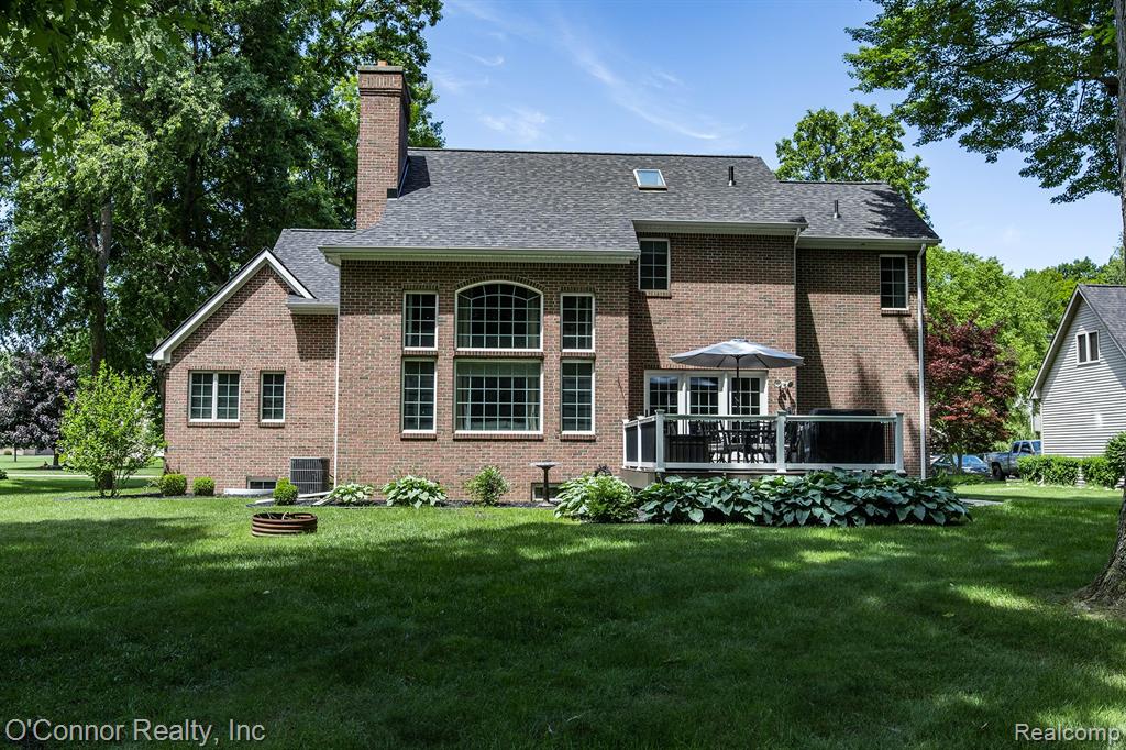 3239 Turnberry, Port Huron, MI 48060 — Photo 35