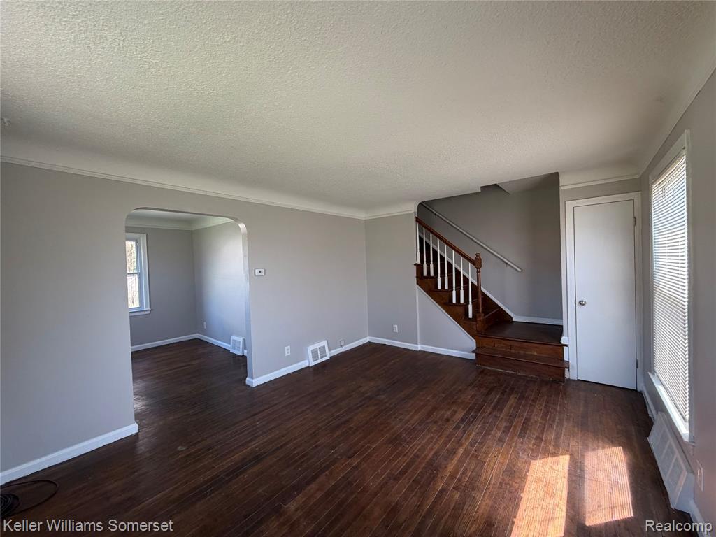12930 Hayes Street, Detroit, MI 48205 — Photo 9