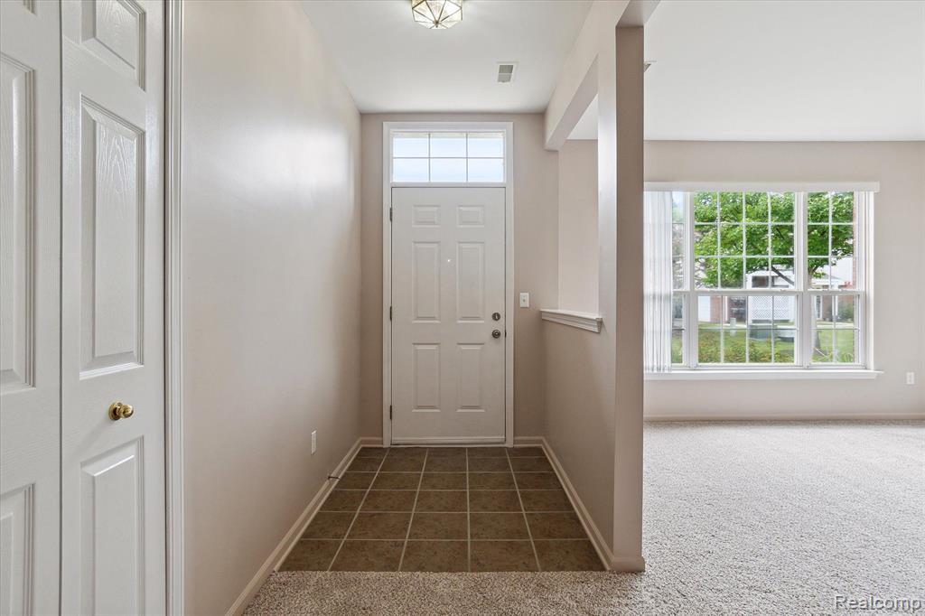 16699 CARRIAGE Way, Northville, MI 48168 — Photo 7