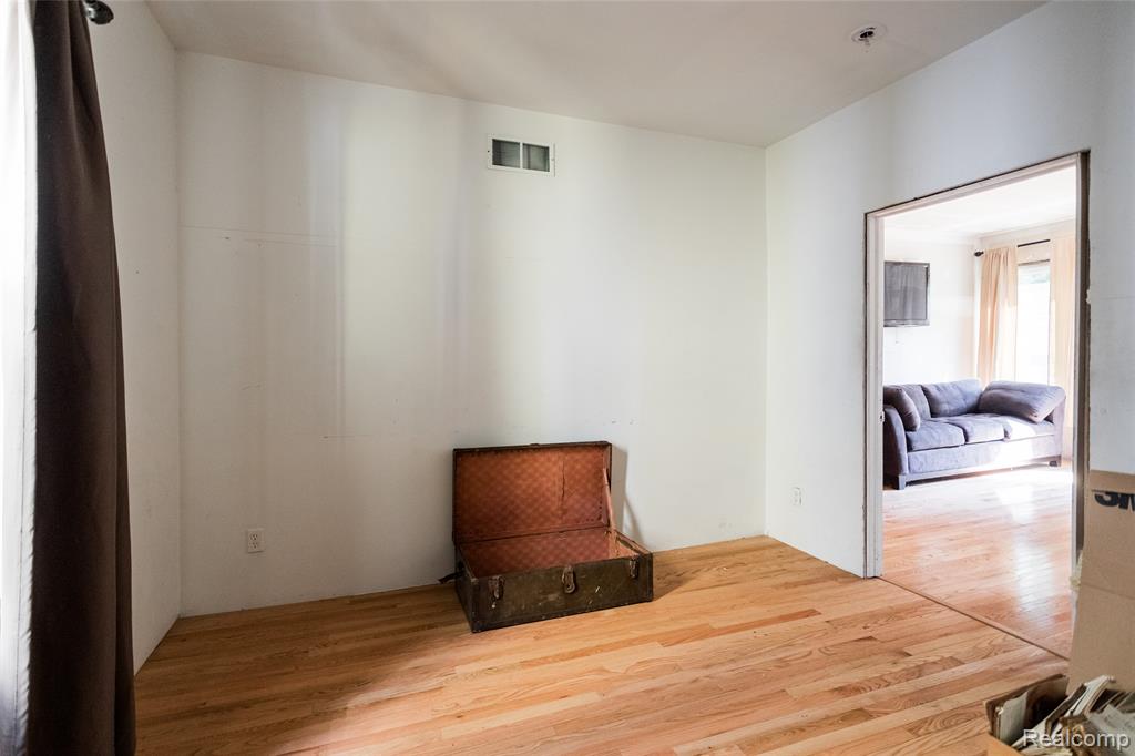 4820 Avery Street, Detroit, MI 48208 — Photo 7