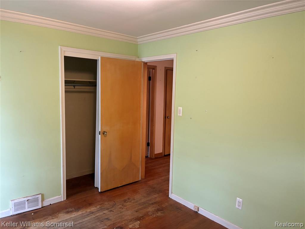 18031 Mott Avenue, Eastpointe, MI 48021 — Photo 27