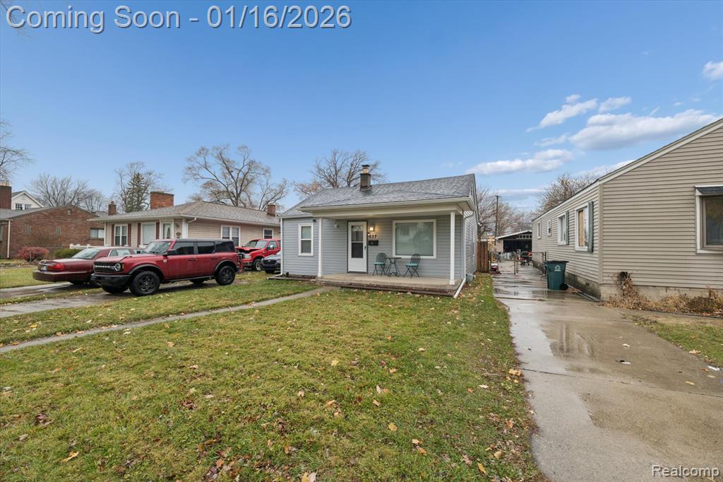 537 Andresen Court, Hazel Park, MI 48030 — Photo 3